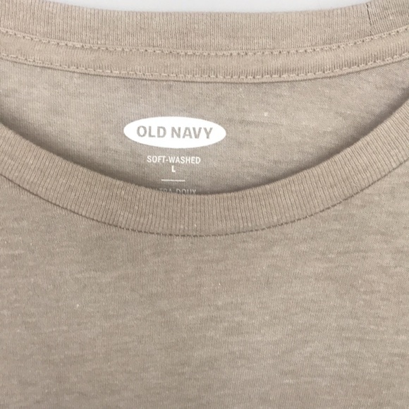 Old Navy Soft Washed Large t-shirt. - Picture 3 of 3